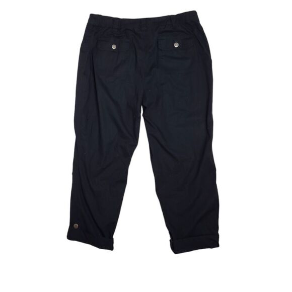 CHICO'S black roll tab convertible lightweight pants with elastic panel 2.5/L - Picture 3 of 13